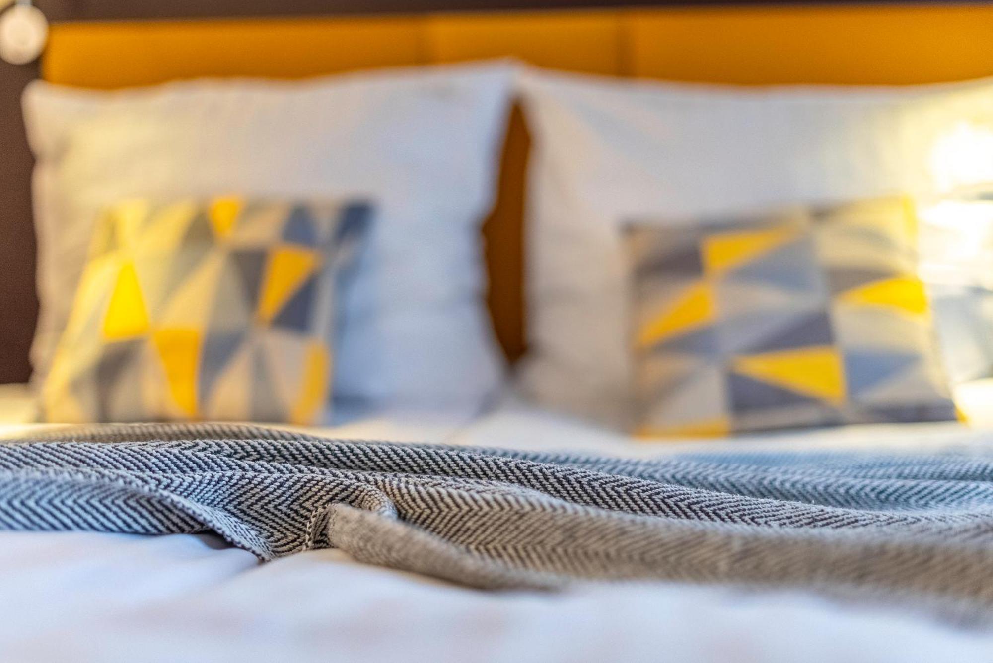 Apartamenty Amber レバル エクステリア 写真