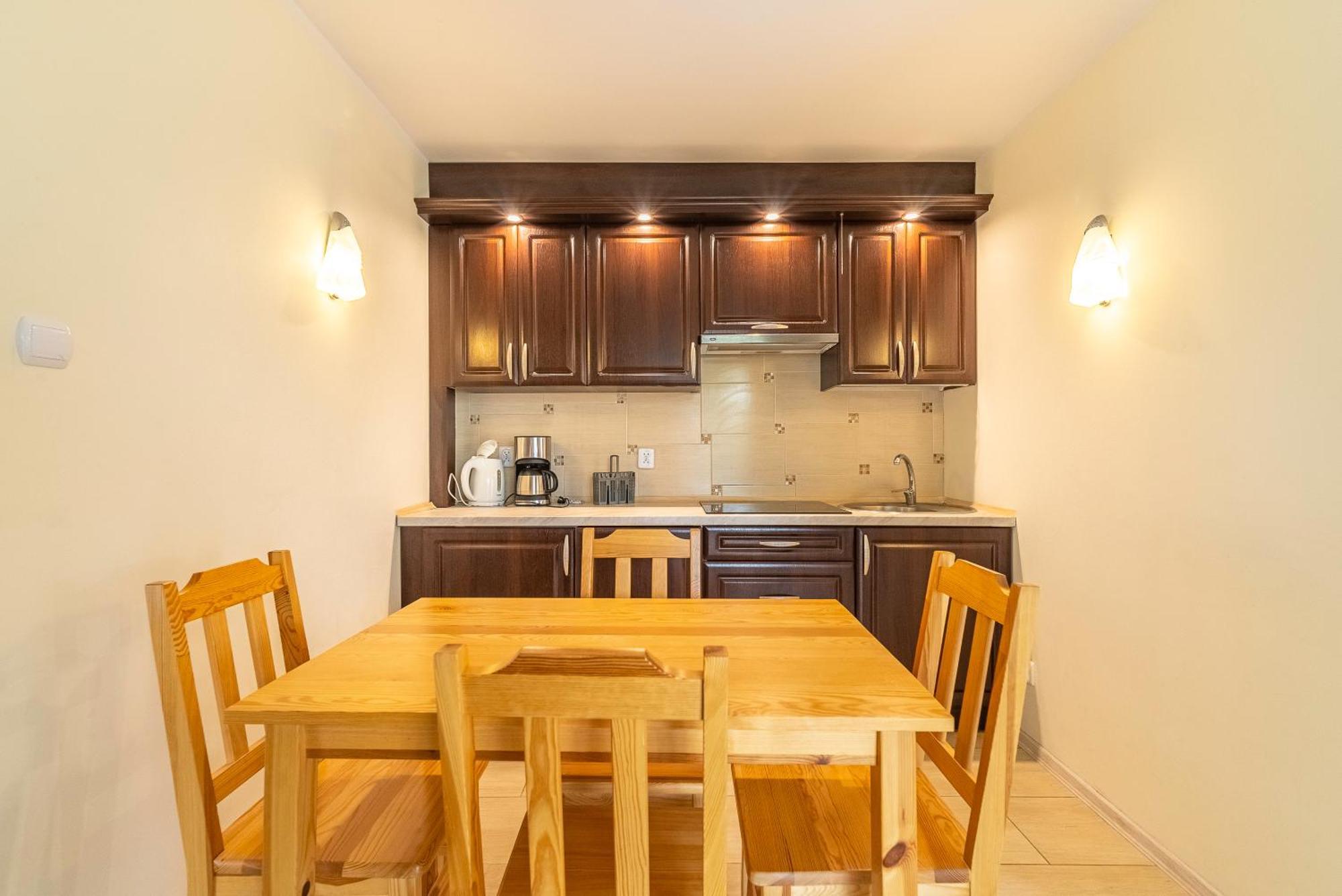 Apartamenty Amber レバル エクステリア 写真