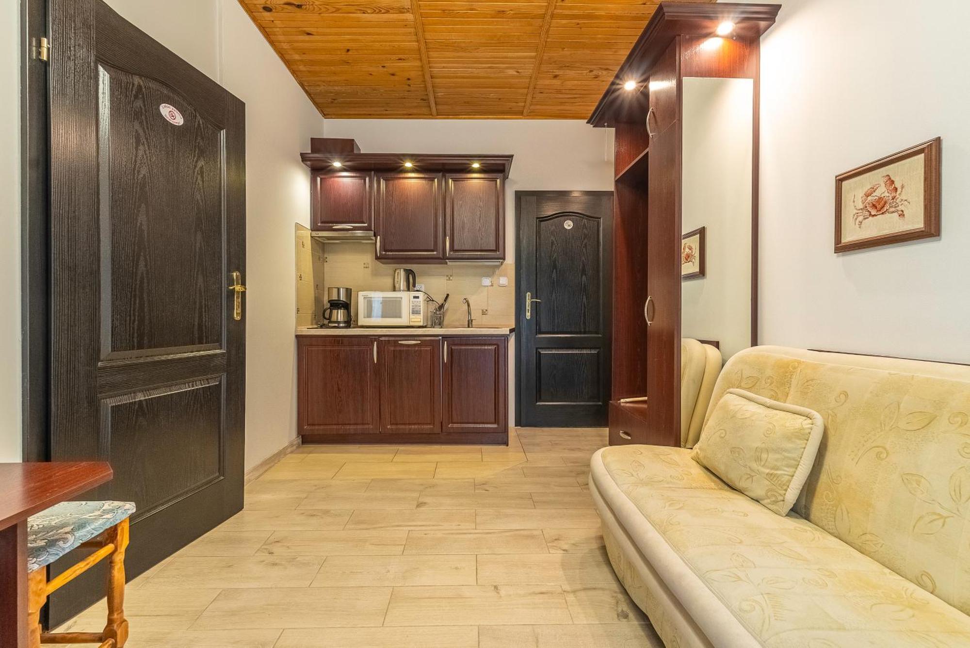 Apartamenty Amber レバル エクステリア 写真