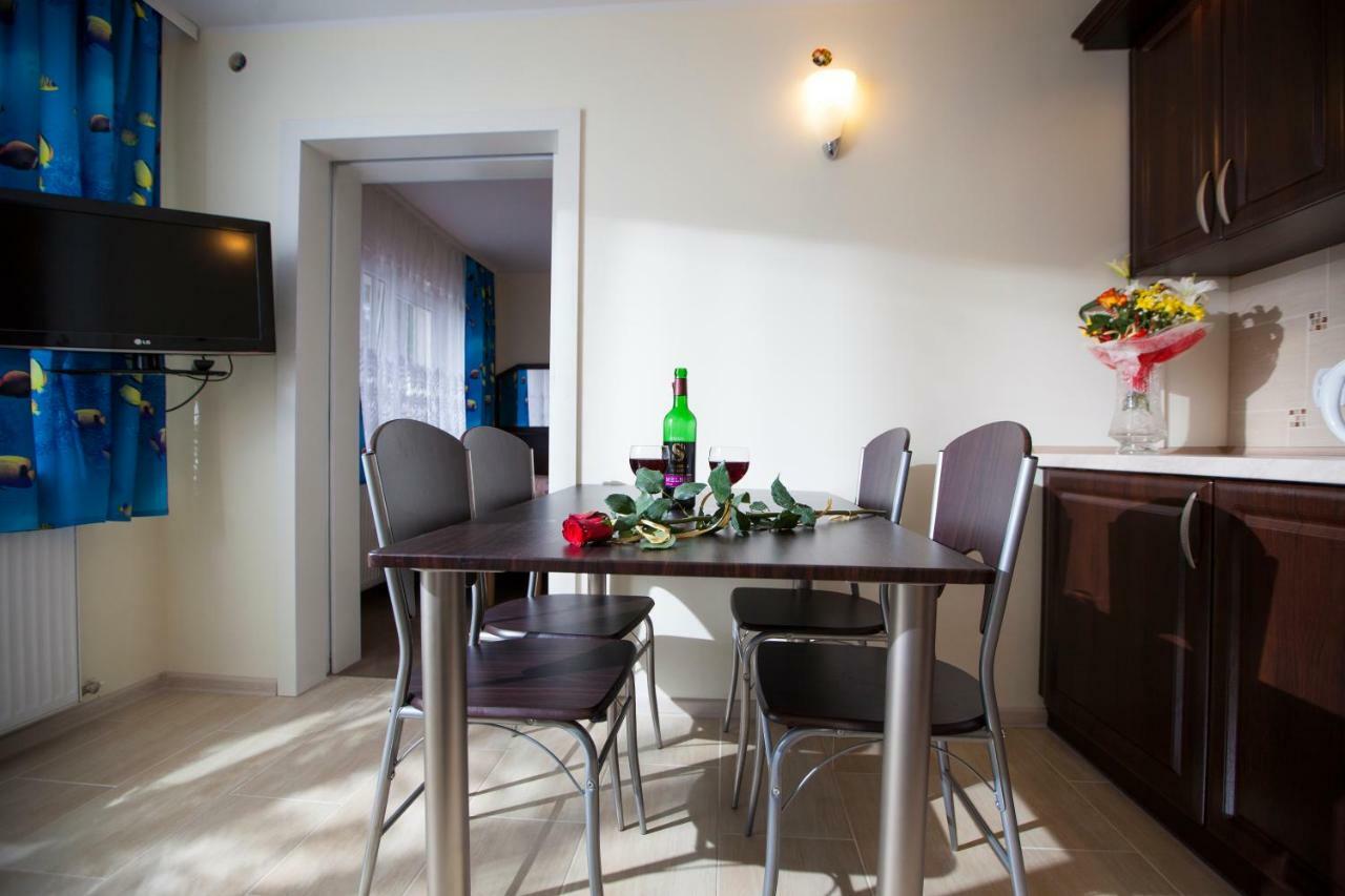 Apartamenty Amber レバル エクステリア 写真